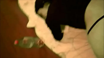 Preview 2 of Kican Ron Xxx - me cagaste la pija! abri la boca y limpiala! madura trola ofrece el orto,  la chupa cagada y pide perd&ograve_n