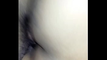 Preview 2 of Pelumas Xxx - GabyCerejinha Tranzando Cm o Garoto Dentro d Carro