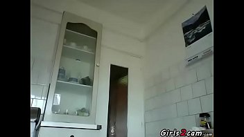 Preview 4 of Jonny And Dayna - Girl shows her ass and puts something inside