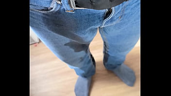 Preview 2 of Tean Biy - Peeing in my Jeans