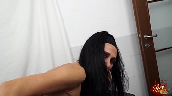 Preview 3 of Lovers Farst Tim Xnxx - Milf fisted with a huge handshape-dildo Luna Dark