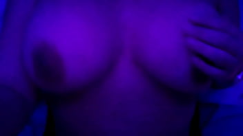 Preview 2 of Fit Tine - MIS TETAS MIENTRAS ME FOLLAN