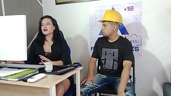 Preview 1 of Mizo Feli Fanai Sex Video - Aprovecho que no hay nadie en mi casa para follarme duro a mi peque&ntilde_a hermanastra en la cocina y venirme en su co&ntilde_o.