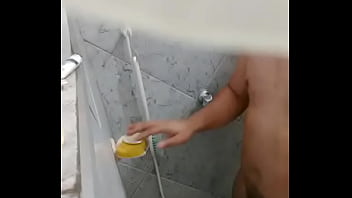 Preview 2 of Vatch Taboo Mom - Batendo uma punhetinha gostosa no banho meu whats 24 981090028(s&oacute_ mulheres)