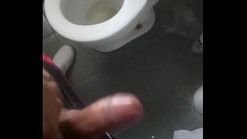 Preview 2 of Smokeeo - Pene jugueton,  duro hard dick