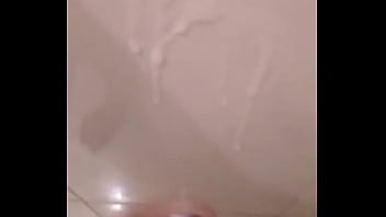 Preview 2 of Ngintip Ibu Mandi 3gp - VID-20171126-WA0004