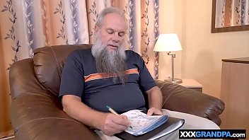 Preview 1 of Pinay Solo Creme - Grandpa with a grey beard fucking a curvy teen babe