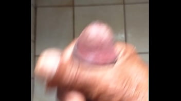 Preview 1 of Cute Thick Milf Bathroom - MINHA PUNHETA.