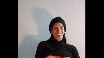 Preview 3 of Dad Dother Xnxx Reall - Vejam a boneca na Cam ela brincou com seu pau at&eacute_ gozar bastante.