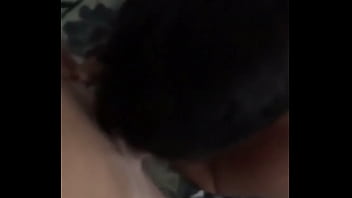 Preview 2 of Anal Strap On Pink - Viado caindo de boca no hetero