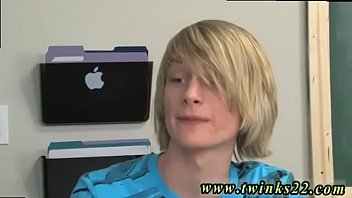 Preview 1 of Aunt Impregnation - Gay twink behead first time Preston wants a oral pleasure from his
