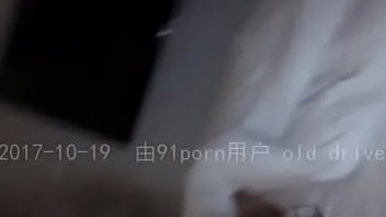 Preview 4 of 2 Girls In Gloryhole - 飞美国头等舱上认识的骚空乘坐上来自己摇
