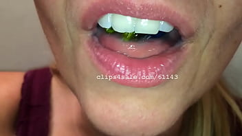 Preview 3 of Jili Park - Vore Fetish - Diana Gummy Elves Part4 Video2