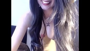 Preview 1 of Mom2fuck Asian - Horny wet pussy handjob live porn