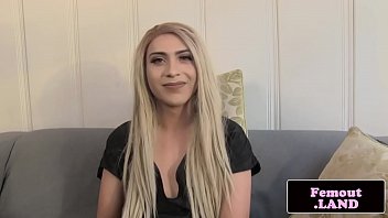 Preview 1 of 3gp Hard Core - Alluring gaping femboy wanks her cock