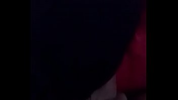 Preview 2 of Www Xxx Sss 3 - Chupando pau trans usando m&aacute_scara.