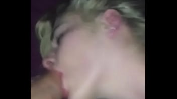 Preview 2 of Chailed Sex - Comendo a buceta da minha irm&atilde_