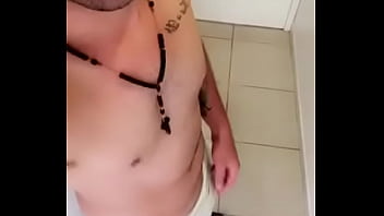 Preview 1 of German Blowjob Sex Gingerdavis - novinho mostrando o pau no s.