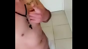 Preview 4 of German Blowjob Sex Gingerdavis - novinho mostrando o pau no s.