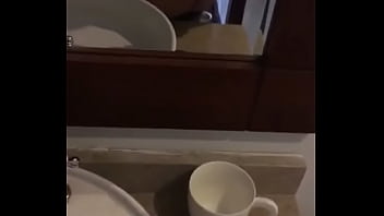 Preview 4 of Gym Vagina Licking - Pasivo culon