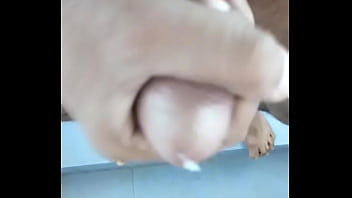 Preview 4 of Cum In Mh Moms - Indian hunk is jerking
