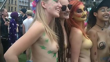 Preview 2 of Desi Indea Webcam Privat - The Brighton 2015 Naked Bike Ride Part2 [Warning Contains Full Frontal Nudity}