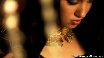 Preview 2 of Amateur Cheats On Husband - Pure Brunette Babe Seduction