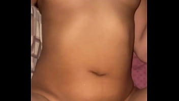 Preview 1 of Hot Xxxx Bihar Woman Video - மேலாடையின்றி ஆட்டம் போட்ட பெண்ணின் பாப்பா குலுங்கியது எப்படி