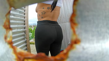 Preview 3 of Koo Kcx - Mujer grabada en cabina al aire libre(LATINA AL AIRE LIBRE)