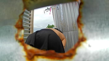 Preview 4 of New Bjg - Mujer grabada en cabina al aire libre(GRAN CULONA)