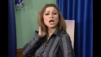 Preview 3 of Petpet - mujra sexy anjaman shazahdi - YouTube.MP4