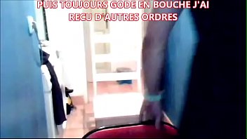 Preview 2 of Grand Aje - CLARA TRAV EN CAM JOUE AVEC SON GODE POUR MASTER THE FARMER