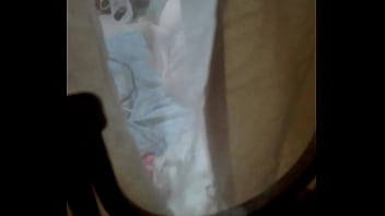 Preview 3 of Porny Nude Desi - Espiando a mi vecina