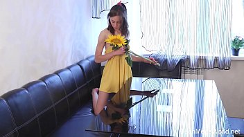 Preview 1 of Janda Sex Momom - Beauty-Angels.com - Annet - Sweetie plays with sunflower and Dildo