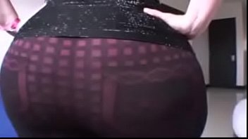 Preview 2 of Siti Live - A Thick Latina in Sexy Brown Pants n&#039_ Without