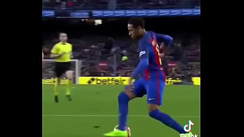 Preview 3 of Jav Tube - Neymar sendo esfolado ao vivo no programa do ratinho ????
