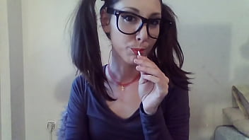 Preview 2 of Ekladkidoladka - Webcams22.com - Chica Espa&ntilde_ola con webcam porno en directo - Webcams22.com