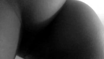 Preview 1 of Sex Bech Public - come slap this ass