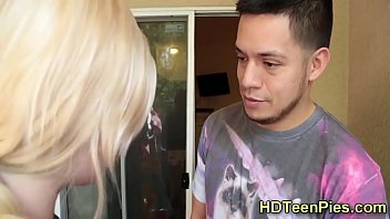 Preview 1 of Celebrites Teen - Cutie teen creampied