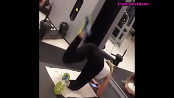 Preview 3 of Anal Huge Asse - home d20 i cathedral a very cute blonde at the gym