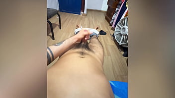 Preview 4 of Teen Filipina Drunk And Rape - Chacal tatuado vergon llega del gym sudado y muy caliente! Se saca la leche