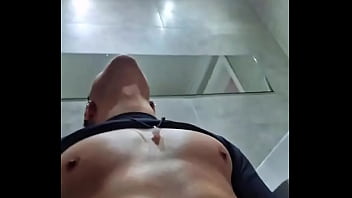 Preview 1 of Www Mysexylily Com - E vamos para 3&deg_ do dia hehehehe