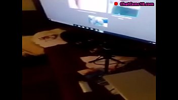 Preview 4 of Kurigram Porn - dedeando mi culito en video llamada