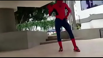 Preview 3 of Housewife Fantasy Ebony - HOMEM ARANHA DAN&Ccedil_ANDO FUNK   Isso &eacute_ uma  360P
