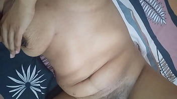 Preview 4 of Fet Garl - IMPRESIONANTE!! LATINA PASO TODO EL D&Iacute_A MASTURBANDOSE A SOLAS HASTA QUE HAGA UN CREAMPIE CREMOSO