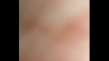 Preview 4 of The Arrimon - Jovem me faz m&atilde_o amiga no banheiro do shopping