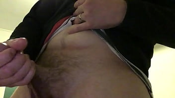 Preview 2 of Fat Mms - D1D1FD46-9F6E-4050-BFC4-D6E1EA8AF393.MOV
