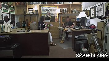 Preview 3 of Proon Sexi Vediyo - Girl is having sex in shop