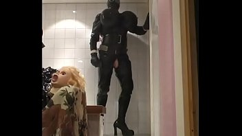 Preview 1 of Mia Malkova Anelka Danger - Roxina2005ToiletSlutTurboDoll190305XXL.WMV