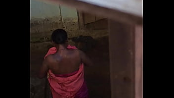Preview 3 of Vvv Big Lola - Desi village horny bhabhi nude bath show caught by hidden cam